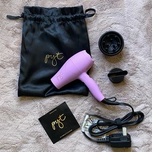 PYT Mini Turbo On-The-Go Dryer